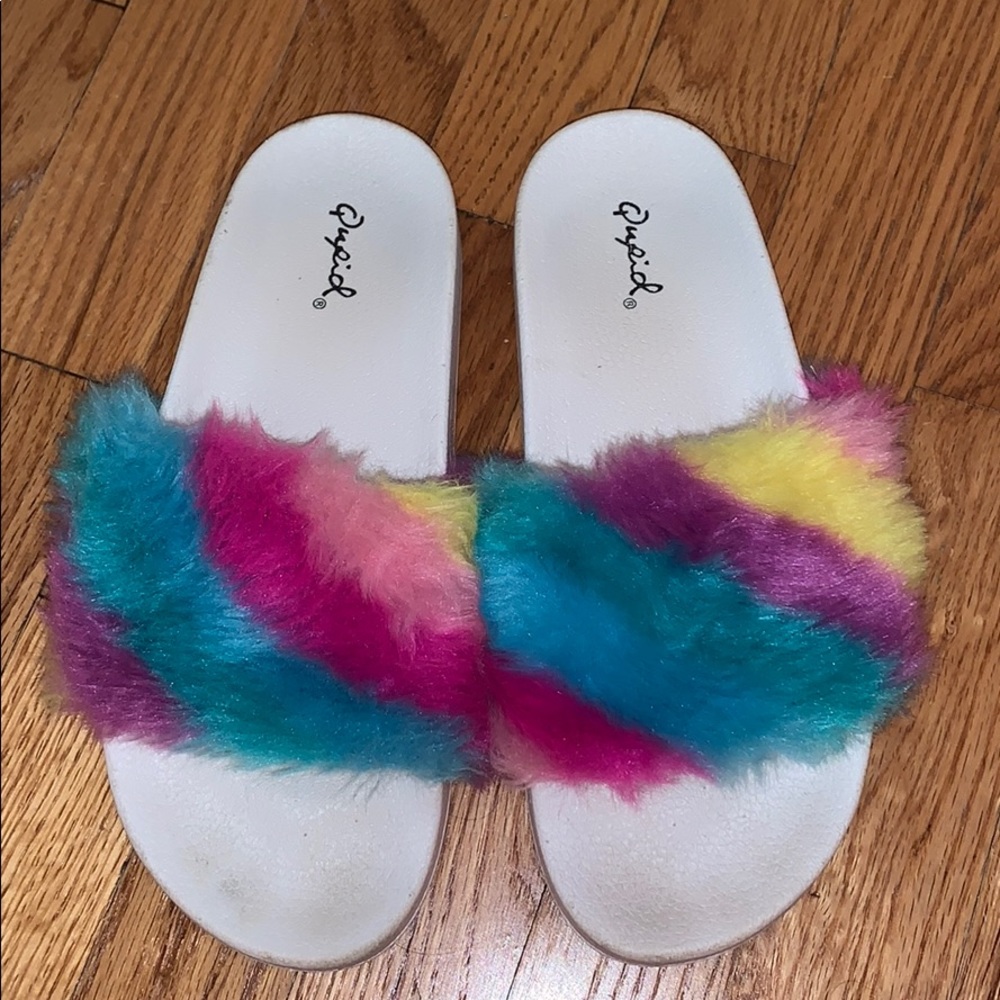 Fluffy slippers